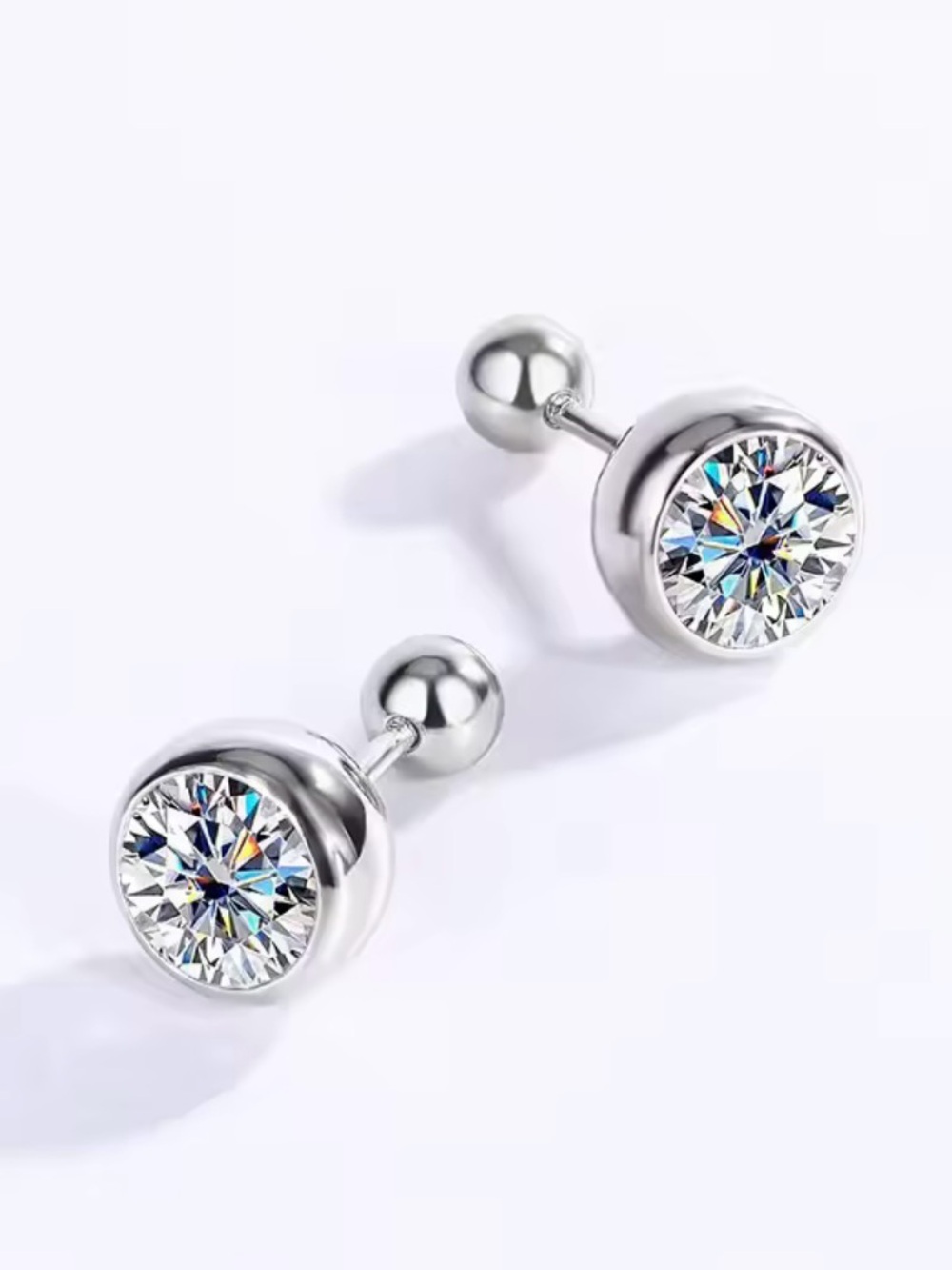 925 Silver Cubic Zirconia Stud Earrings - Elegant White Sparkle